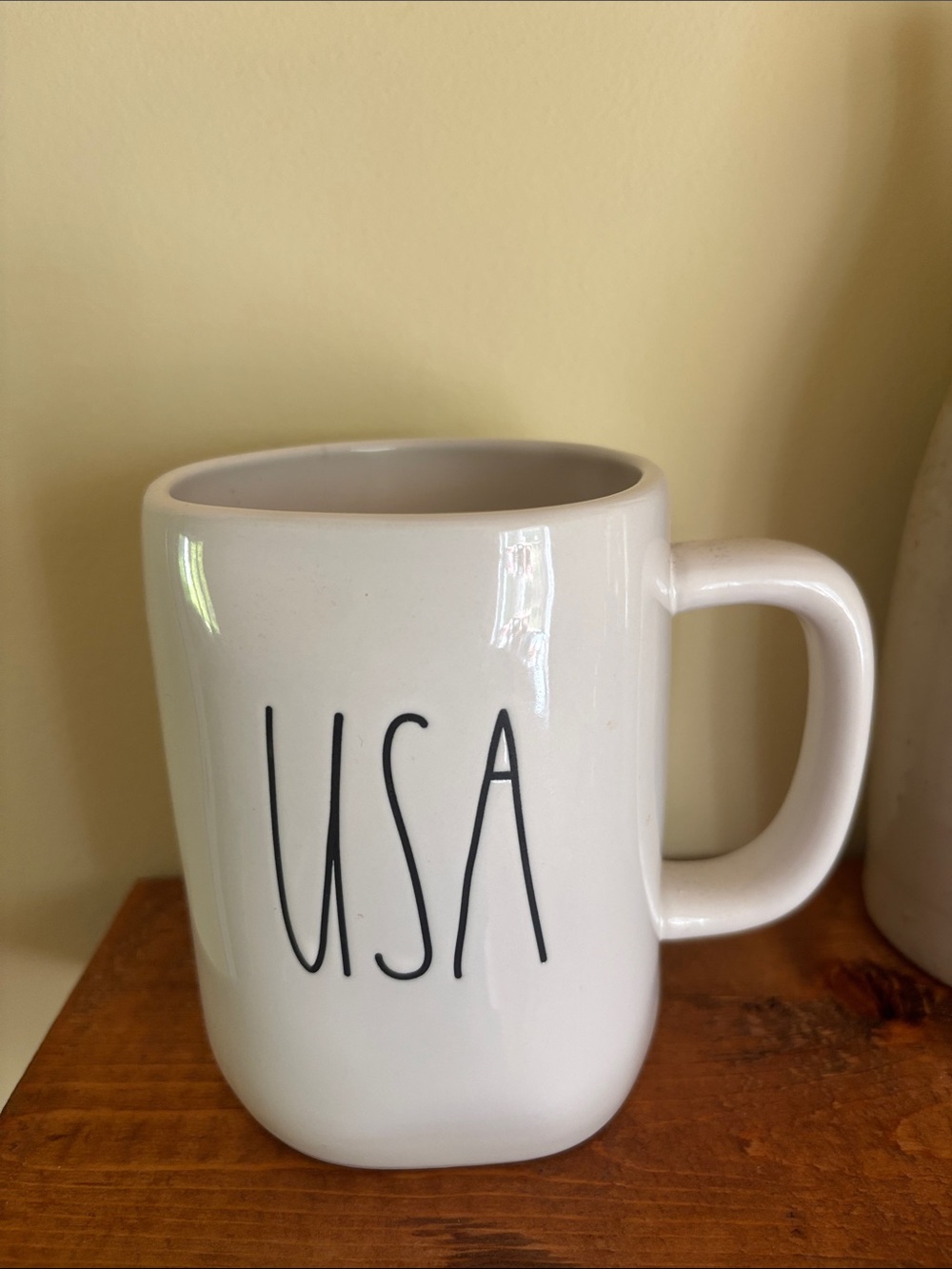 Rae Dunn USA Mug